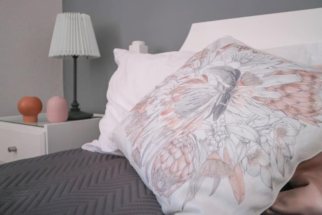 Beautiful And Cozy Flat Close To And Center Appartement *